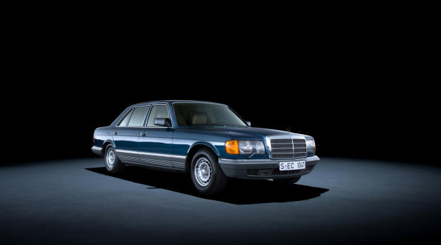 Mercedes-Benz Retro 1980-85 500 SEL Blue Wallpaper 1536x2152 Resolution