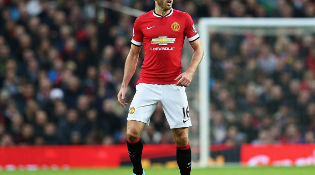 michael carrick, manchester united, footballer Wallpaper 1080x2280 Resolution