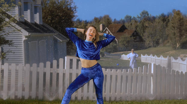 Miley Cyrus In Rain Wallpaper 1080x2040 Resolution