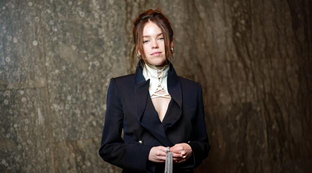 Milly Alcock BAFTA Actress Wallpaper