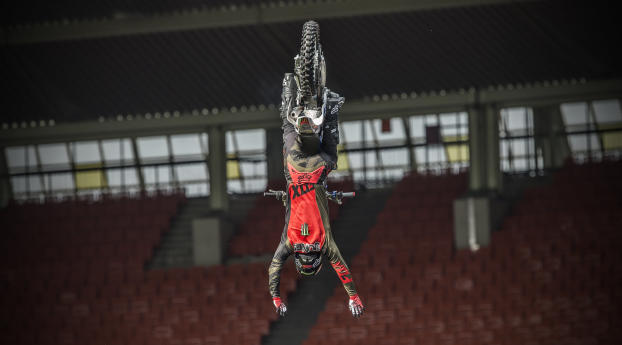 motorcycle, stunt, sports Wallpaper 640x1136 Resolution