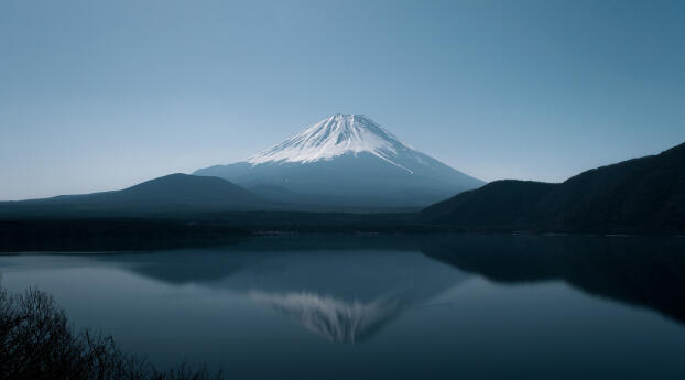 Mount Fuji HD Reflection Wallpaper 1080x1920 Resolution