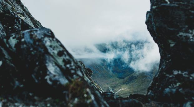 mountains, rocks, fog Wallpaper 1400x900 Resolution