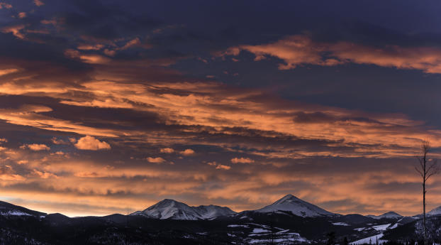 mountains, sunset, clouds Wallpaper 2560x1440 Resolution