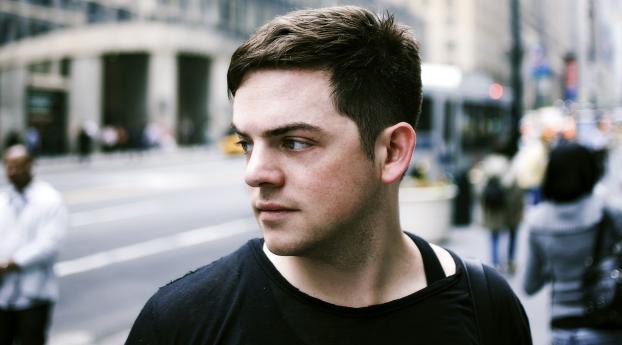 nico muhly, man, face Wallpaper 1125x2436 Resolution