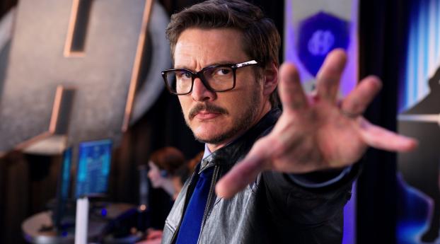 Pedro Pascal We Can Be Heroes Wallpaper 1536x215 Resolution