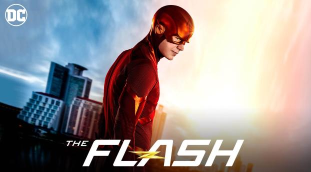 Poster of The Flash Wallpaper 1080x2636 Resolution