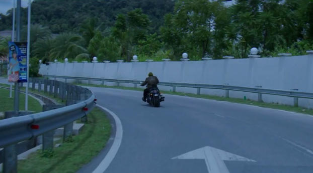 Ranbir Awesome Bike Roy Movie HD Pics  Wallpaper 1080x2340 Resolution