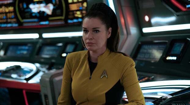Rebecca Romijn Star Trek Strange New Worlds Wallpaper 1080x1920 Resolution