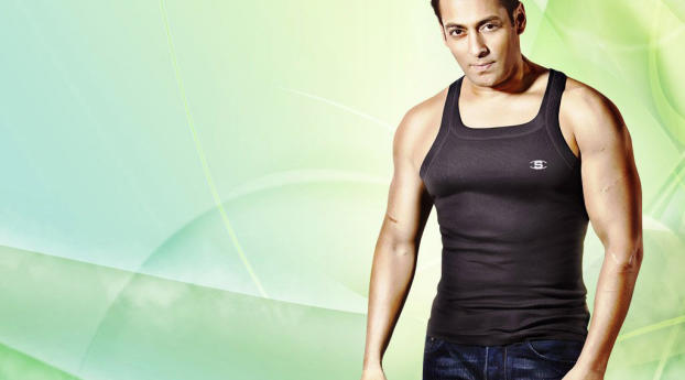 Salman Khan HD Pics Wallpaper 1080x230 Resolution