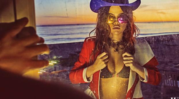  Selena Gomez W Magazine Photoshoot Wallpaper 720x1500 Resolution