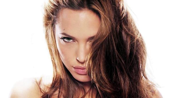 Sexy Angelina Jolie 2017 Wallpaper