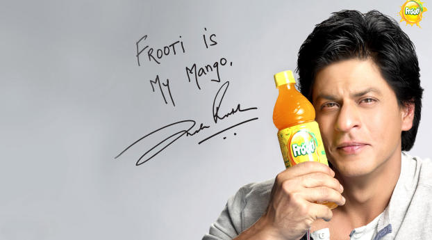Shahrukh Khan Cool Pics Wallpaper 240x400 Resolution