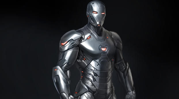 Silver Iron Man Suit 4K Wallpaper