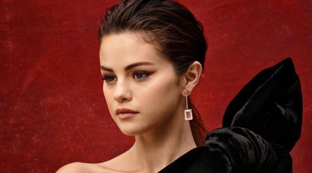 Singer Selena Gomez 2021 Wallpaper