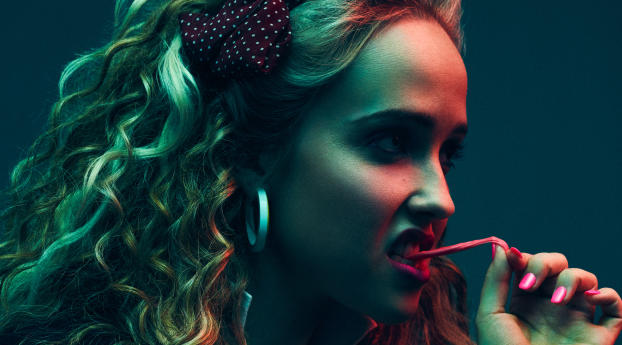 Siobhan Williams in Deadly Class Wallpaper 480x320 Resolution