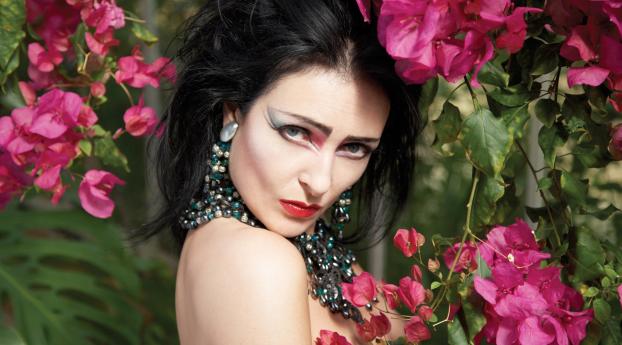 siouxsie and the banshees, girl, jewerly Wallpaper 480x484 Resolution