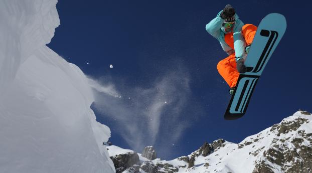 snowboarding, mountain, snow Wallpaper 1360x768 Resolution