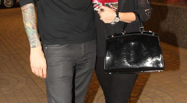 Sunny Leone With Her Husband Daniel Webber Photos  Wallpaper 1080x1620 Resolution