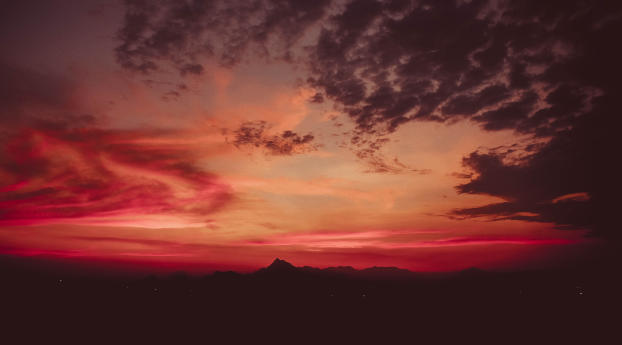 sunset, mountains, clouds Wallpaper 2048x2048 Resolution
