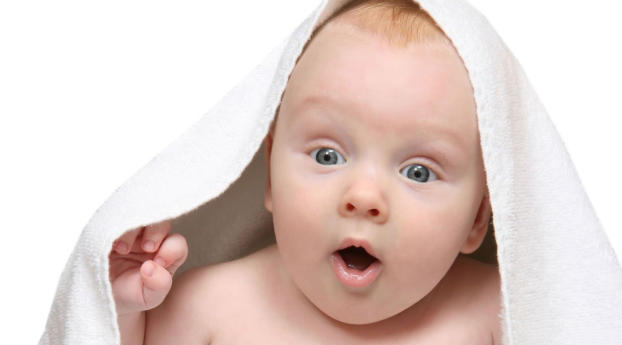 Surprised Baby Wallpaper 240x320 Resolution
