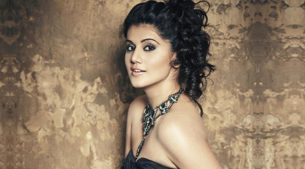 Taapsee Pannu Latest Unseen HD Wallpapers  Wallpaper 320x320 Resolution