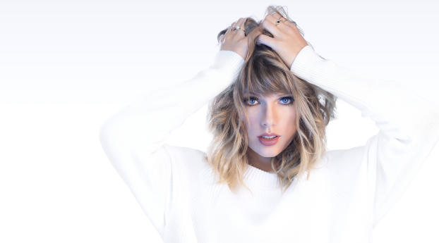 Taylor Swift 2018 Photoshoot Wallpaper