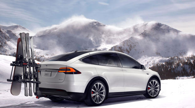 Tesla Model X In Mountains Wallpaper