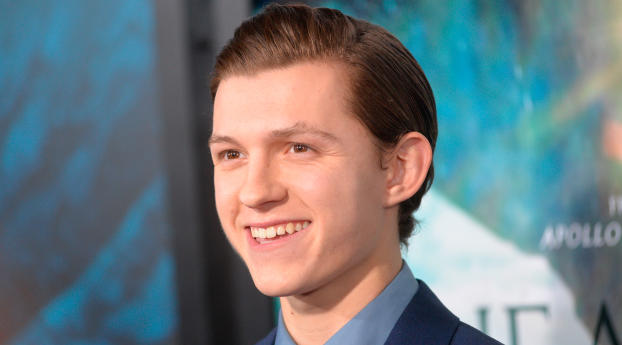 tom holland, actor, young Wallpaper 480x854 Resolution