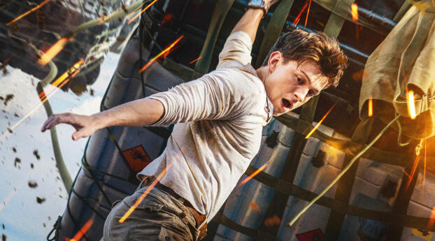 Uncharted Tom Holland Movie Wallpaper