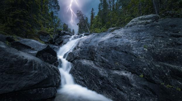 Waterfall and Lightning Wallpaper 1080x2400 Resolution