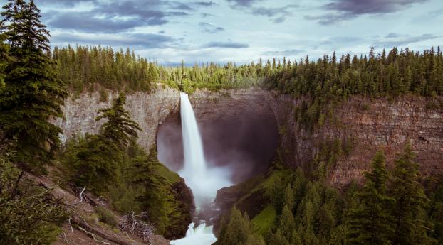 Waterfall Landscape Wallpaper 2560x1600 Resolution