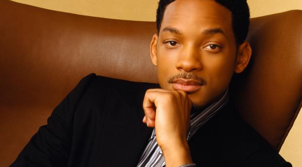 will smith, actor, chair Wallpaper 2560x1440 Resolution