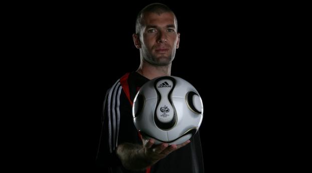 zidane, ball, footballer Wallpaper